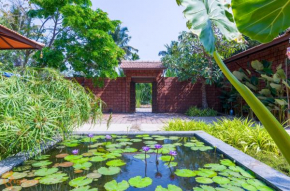 Jomo Resort